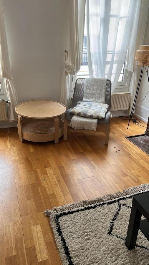 Chic Apartment On The Famous Shopping Rue Du Faubourg Saint-Honore Street باريس المظهر الخارجي الصورة